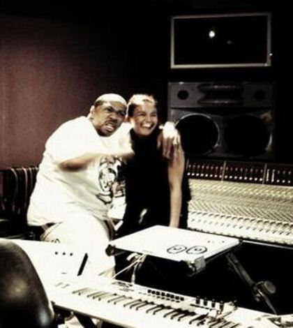 Agnes Monica dan Timbaland