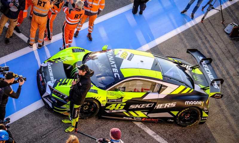 Rossi Ingin Ikuti Balap Mobil Setelah Pensiun