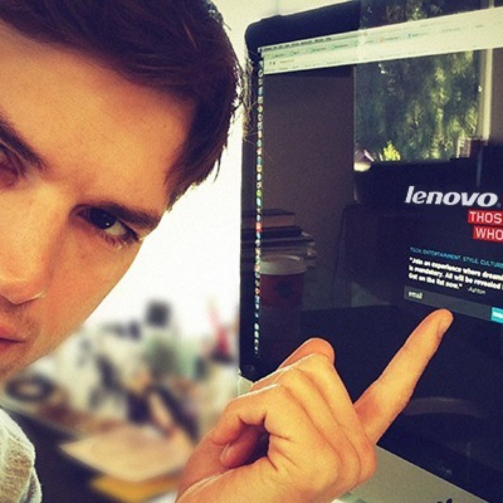 Ashton Kutcher Lenovo Windows 8