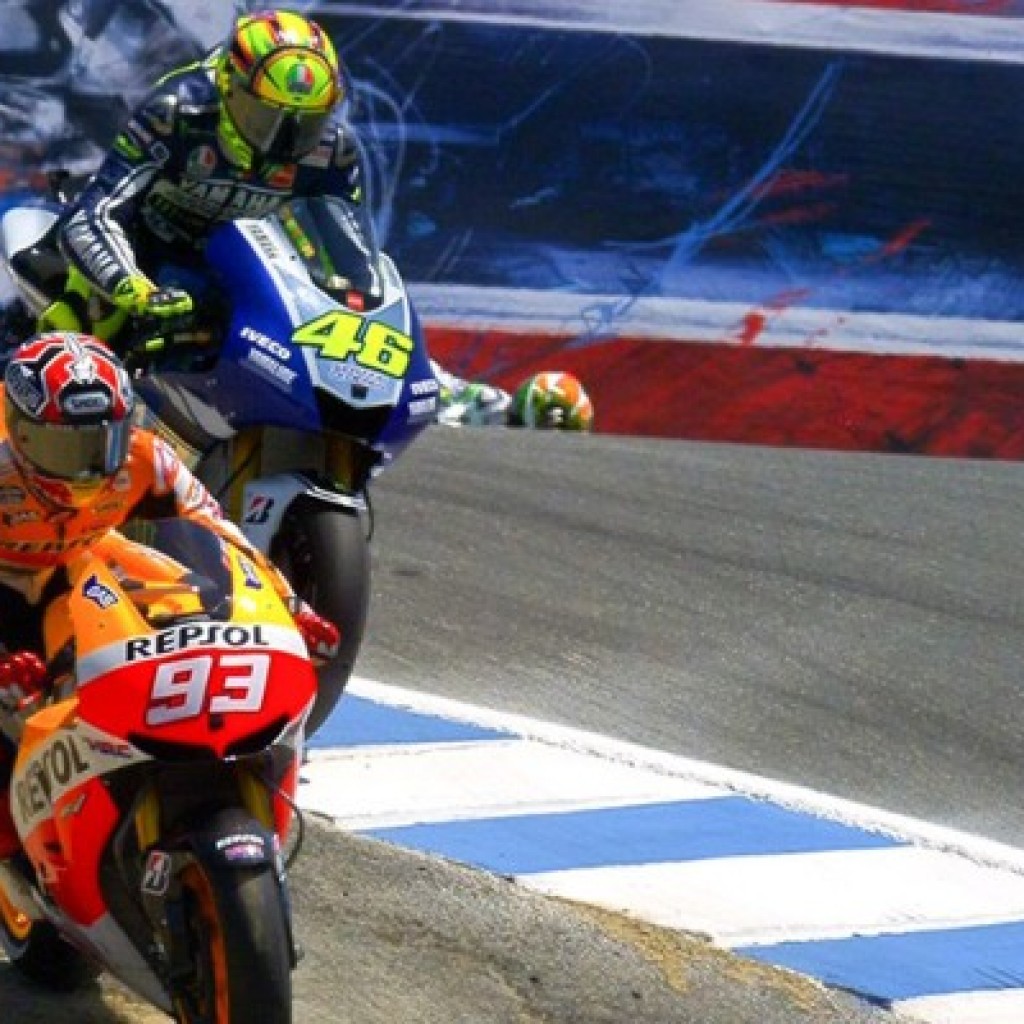 Marc Marquez vs Valentino Rossi CorkScrew