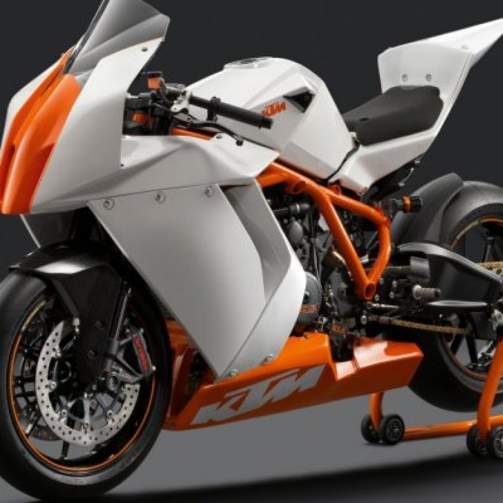 KTM RC200