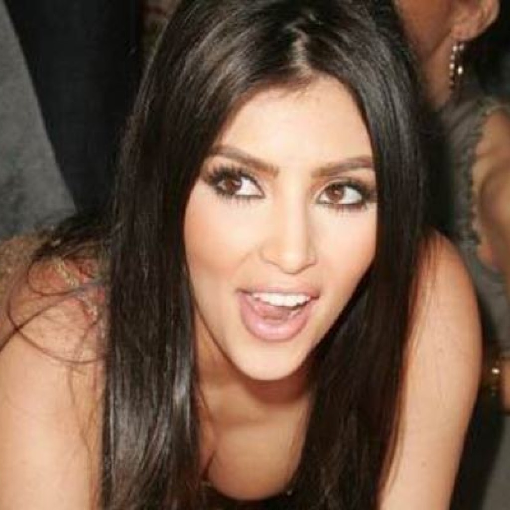 Kim Kardashian Foto Bugil