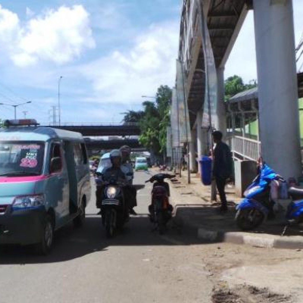 JPO TransJakarta Bos WIKA