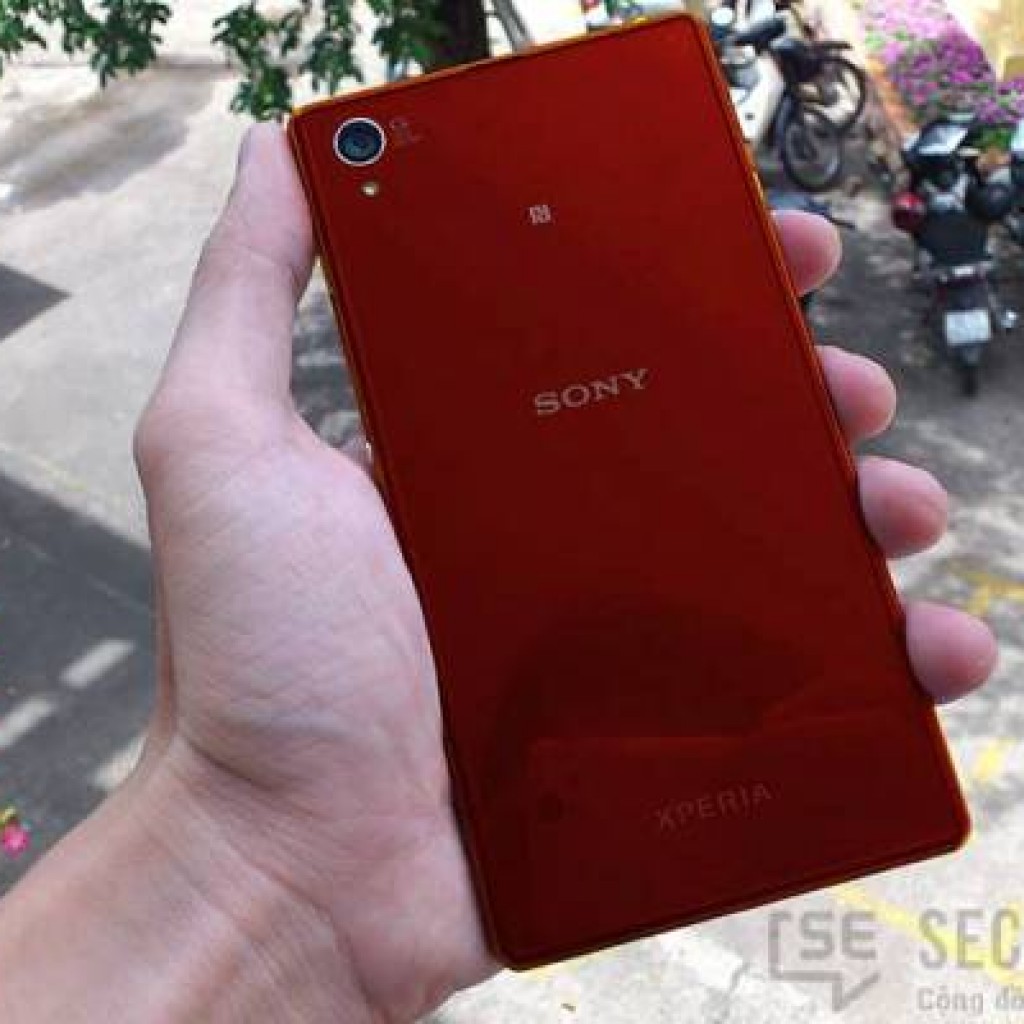 Sony Xperia Z1 Red