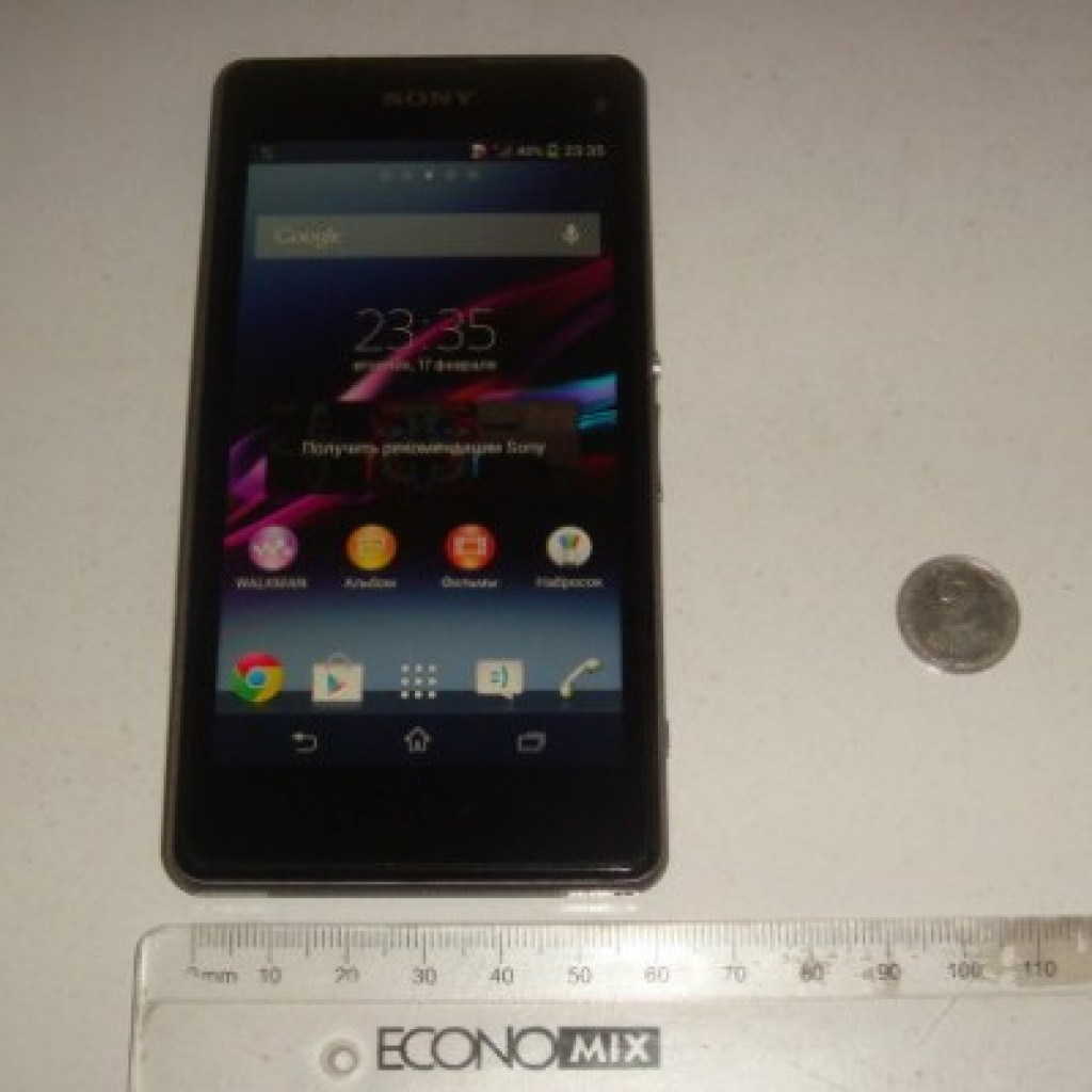 Sony Xperia Z1S Size