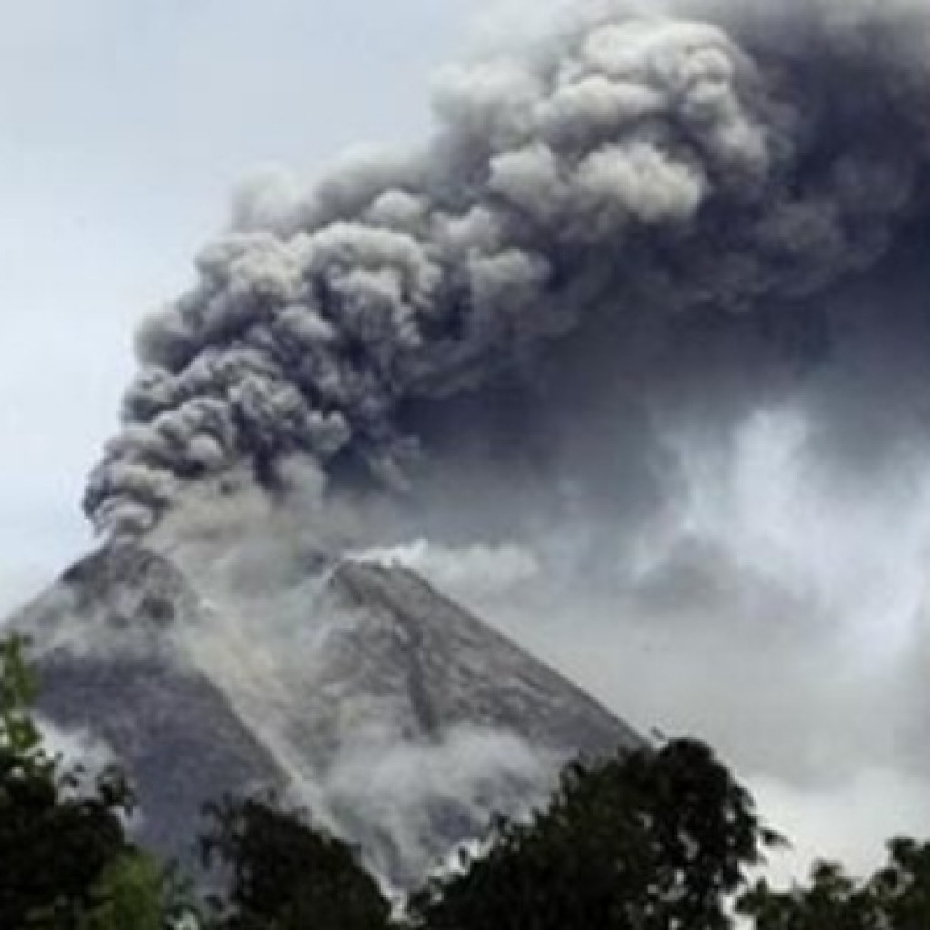 gunung merapi