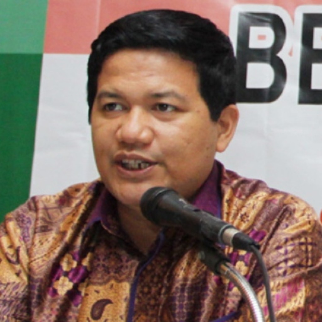 husni kamil malik