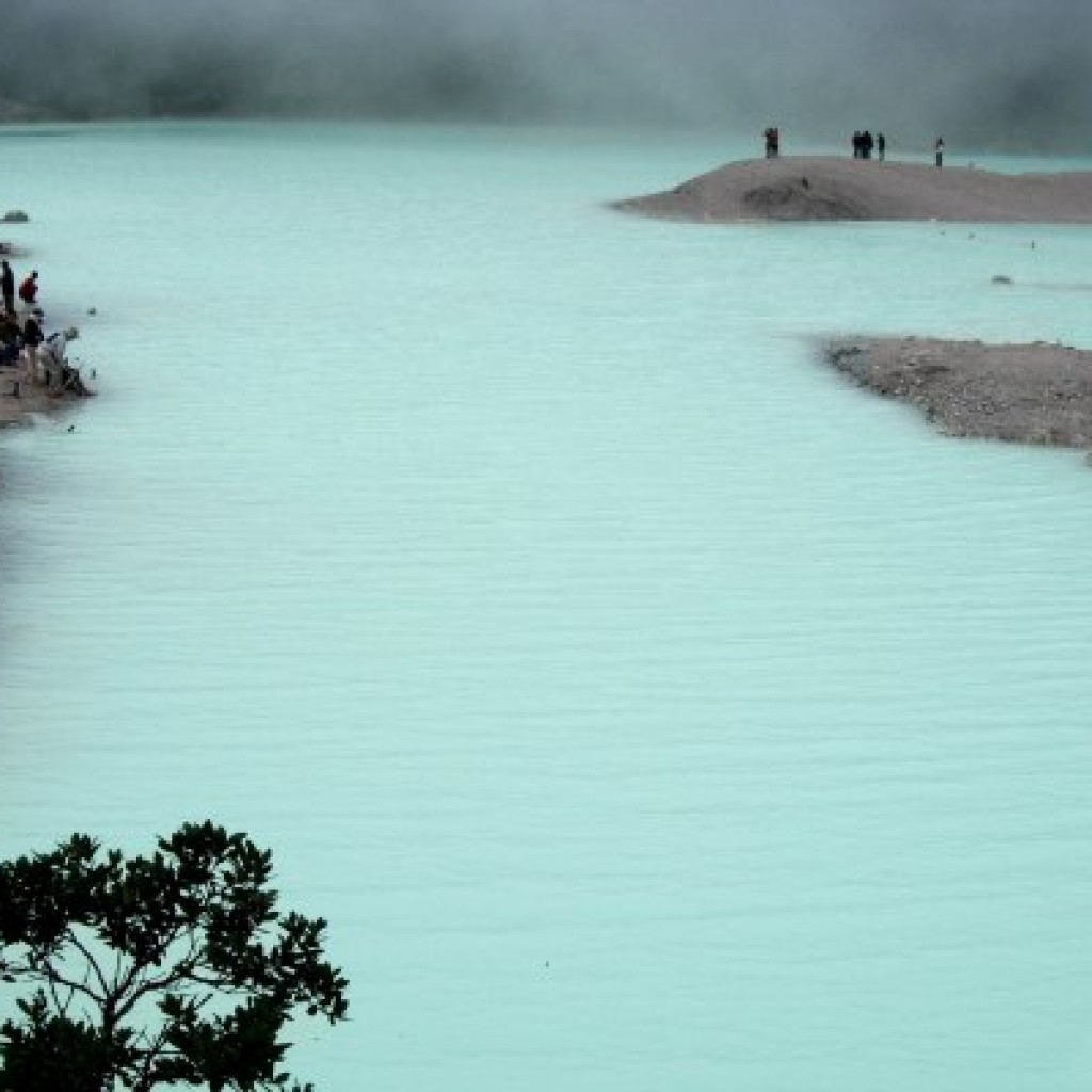 kawah putih