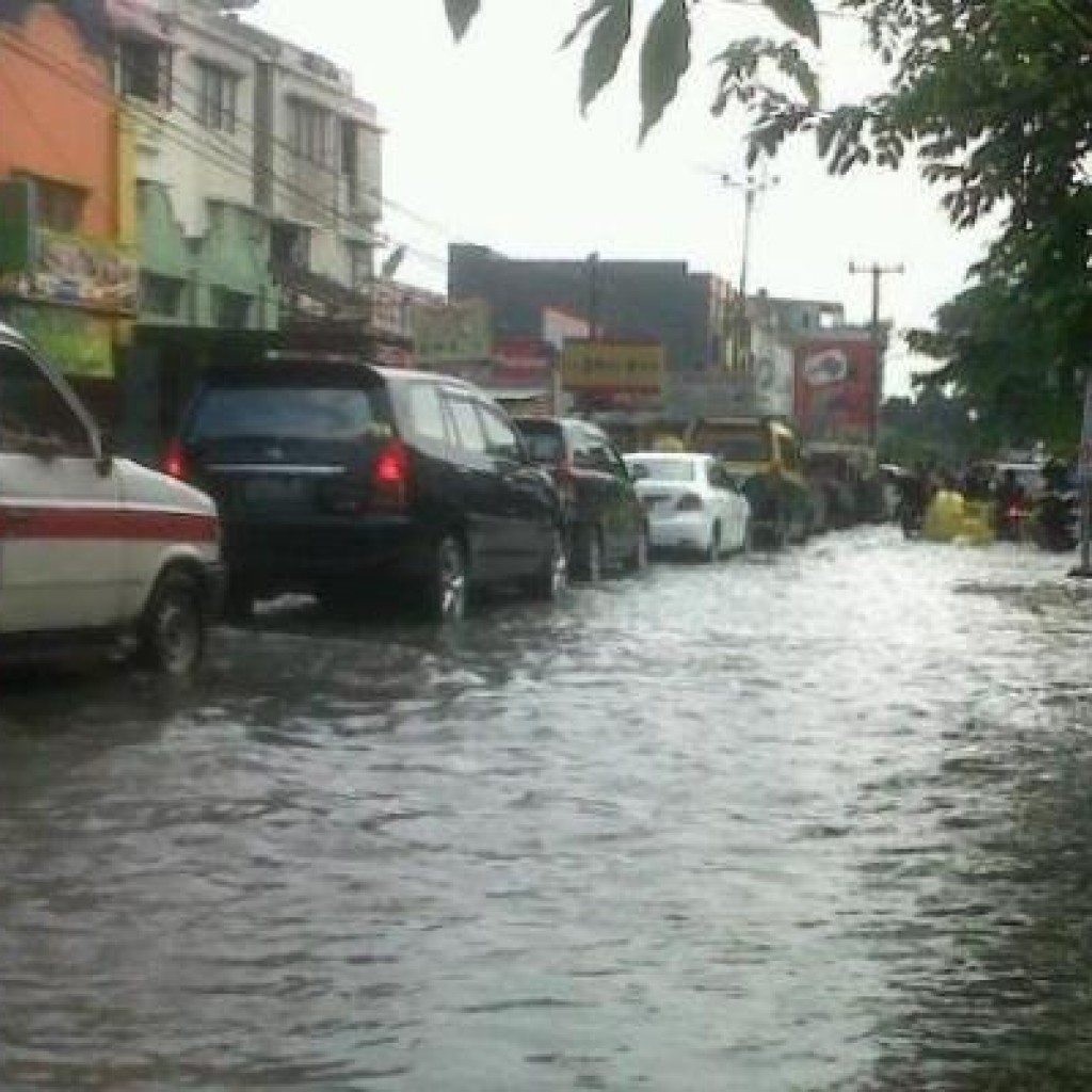 banjir1