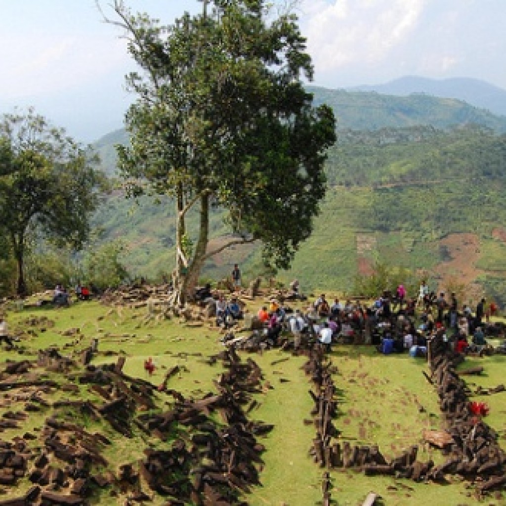 gunung padang