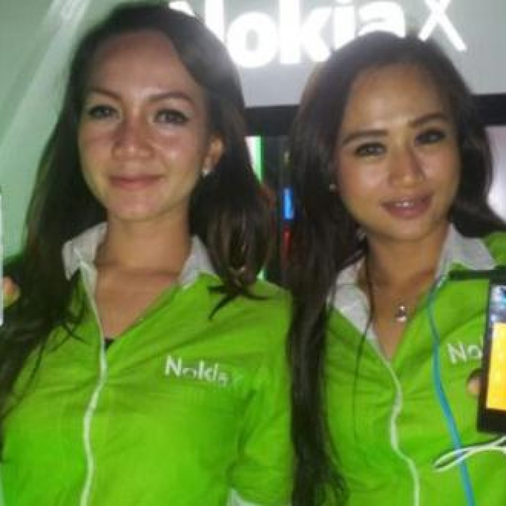 Nokia X4