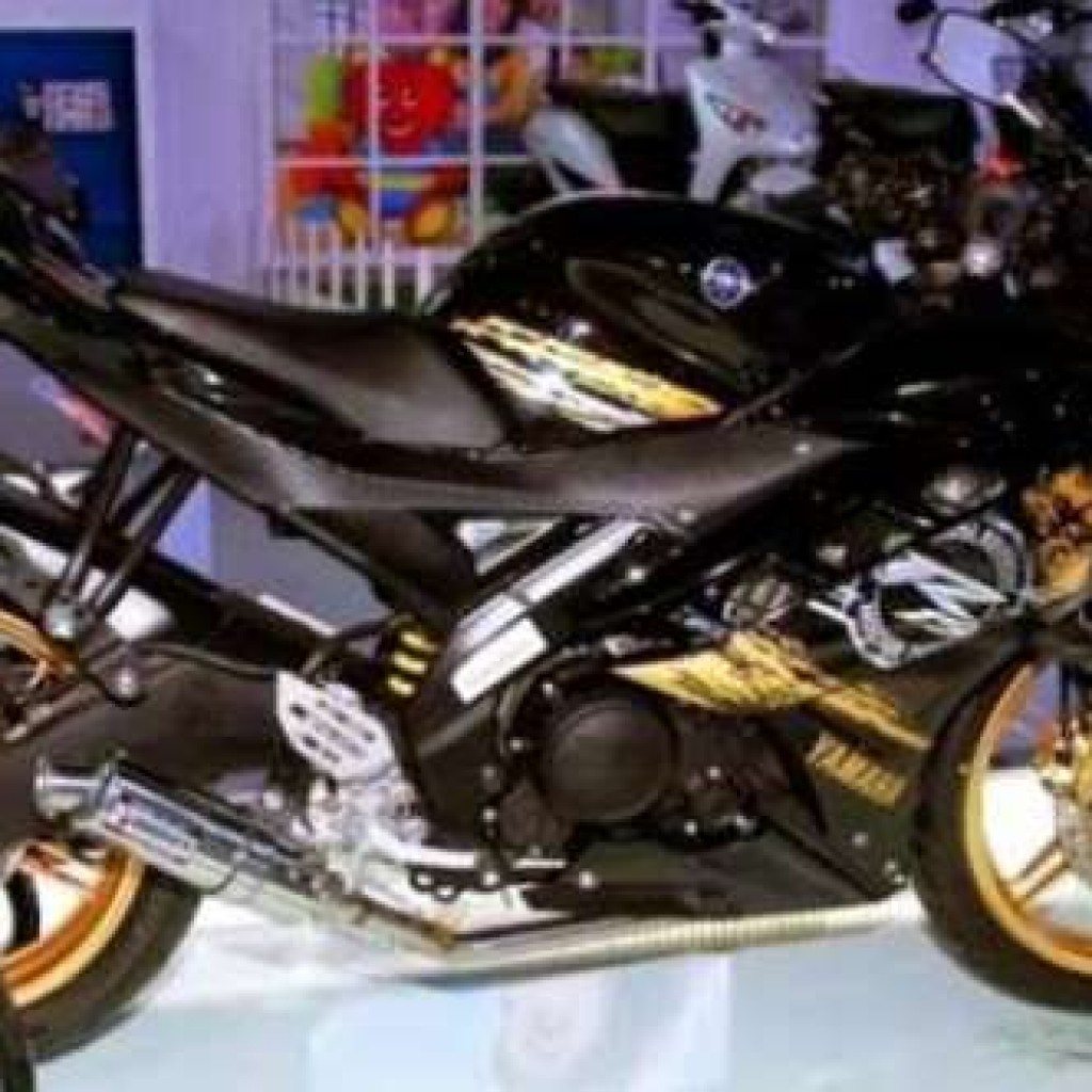 YZF R15