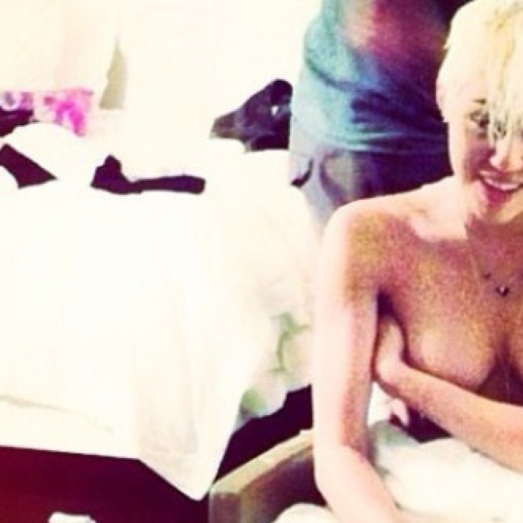 Miley Cyrus Topless