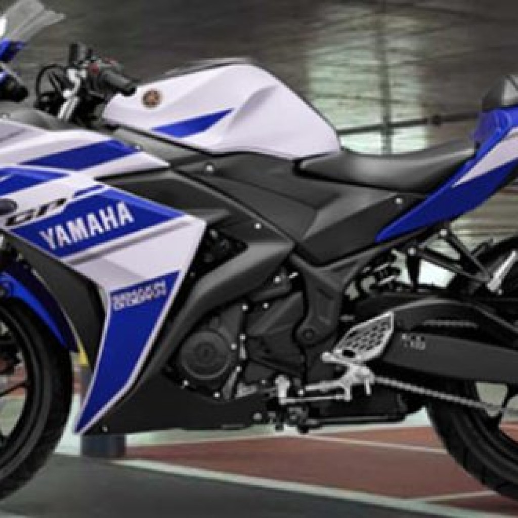 Yamaha R255