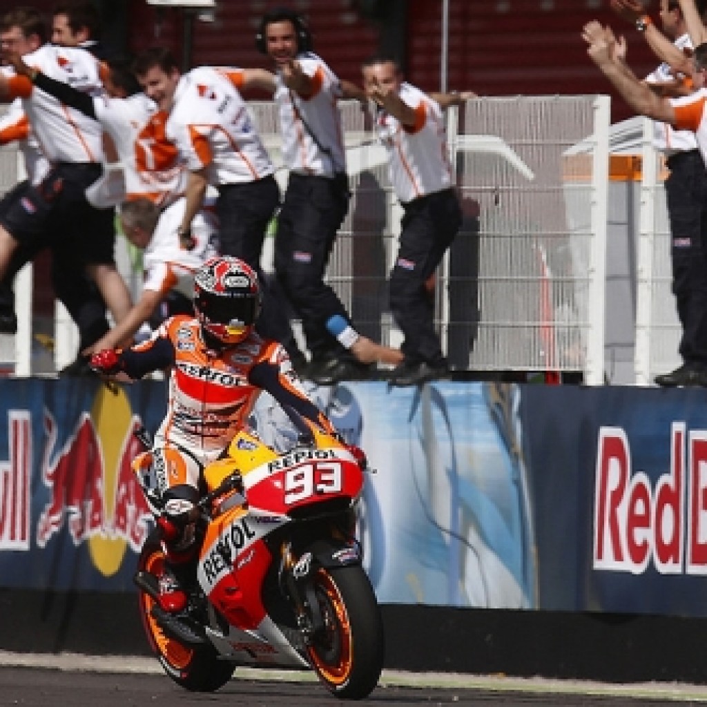 Repsol Honda dan Red Bull