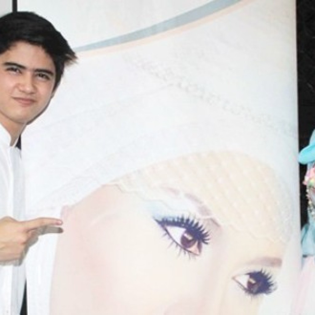 Aliando