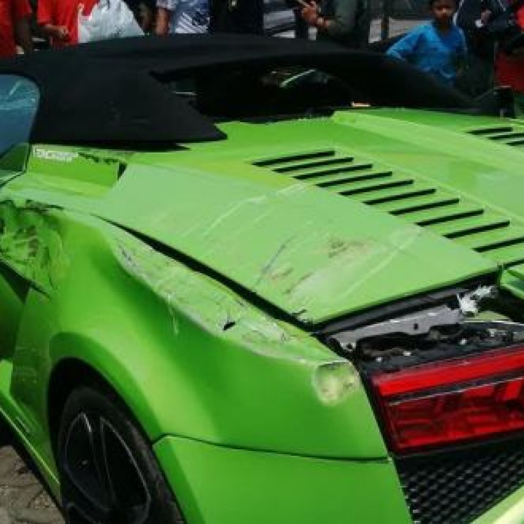 Lamborghini Maut Hotman Paris