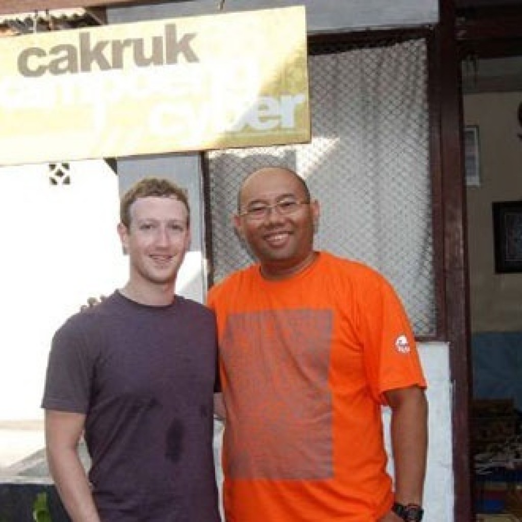 Mark Zurkerberg and antonious