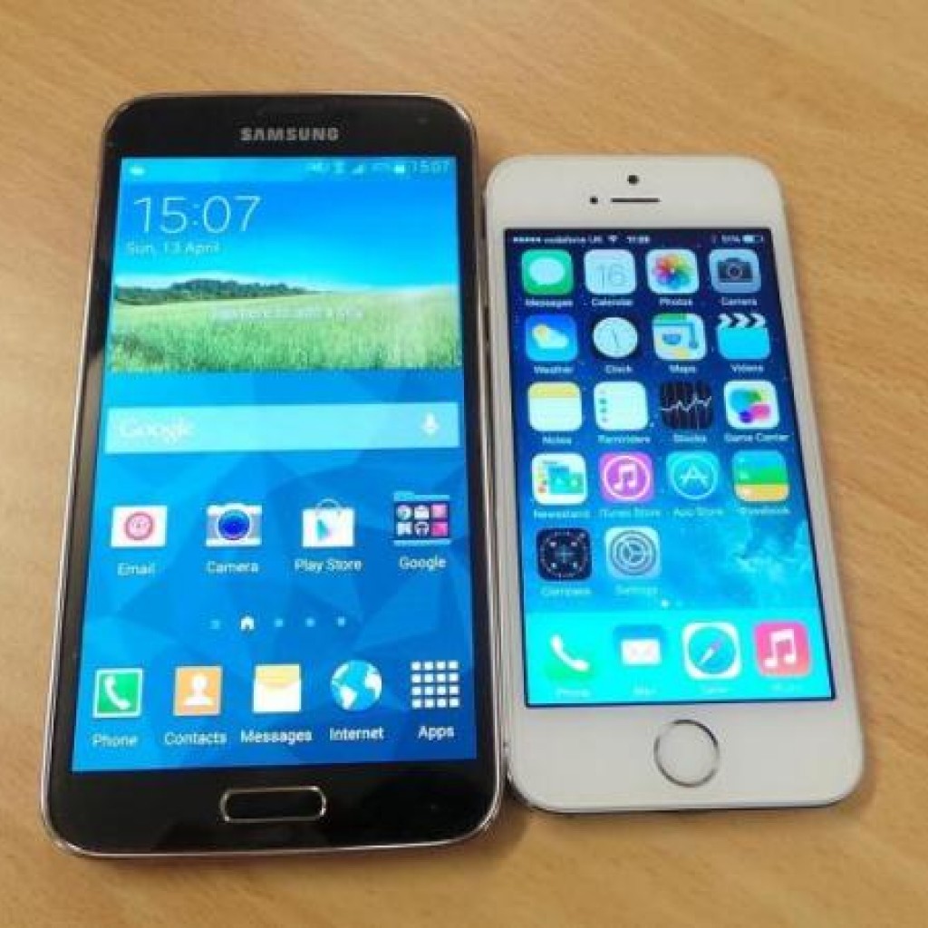 Samsung Galaxy S5 vs iPhone 5S