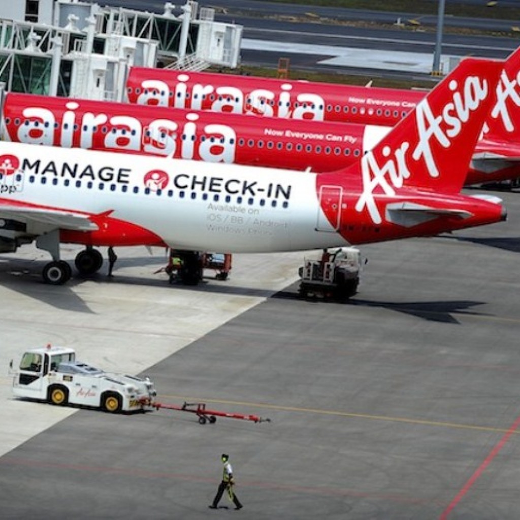 Air Asia QZ 8501 Jatuh