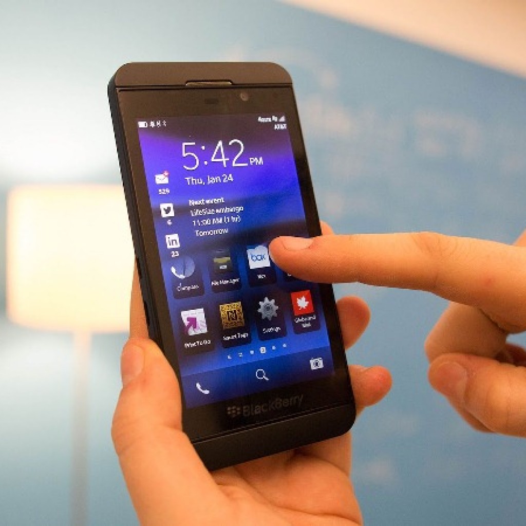 Harga dan Spesifikasi BlackBerry Z10