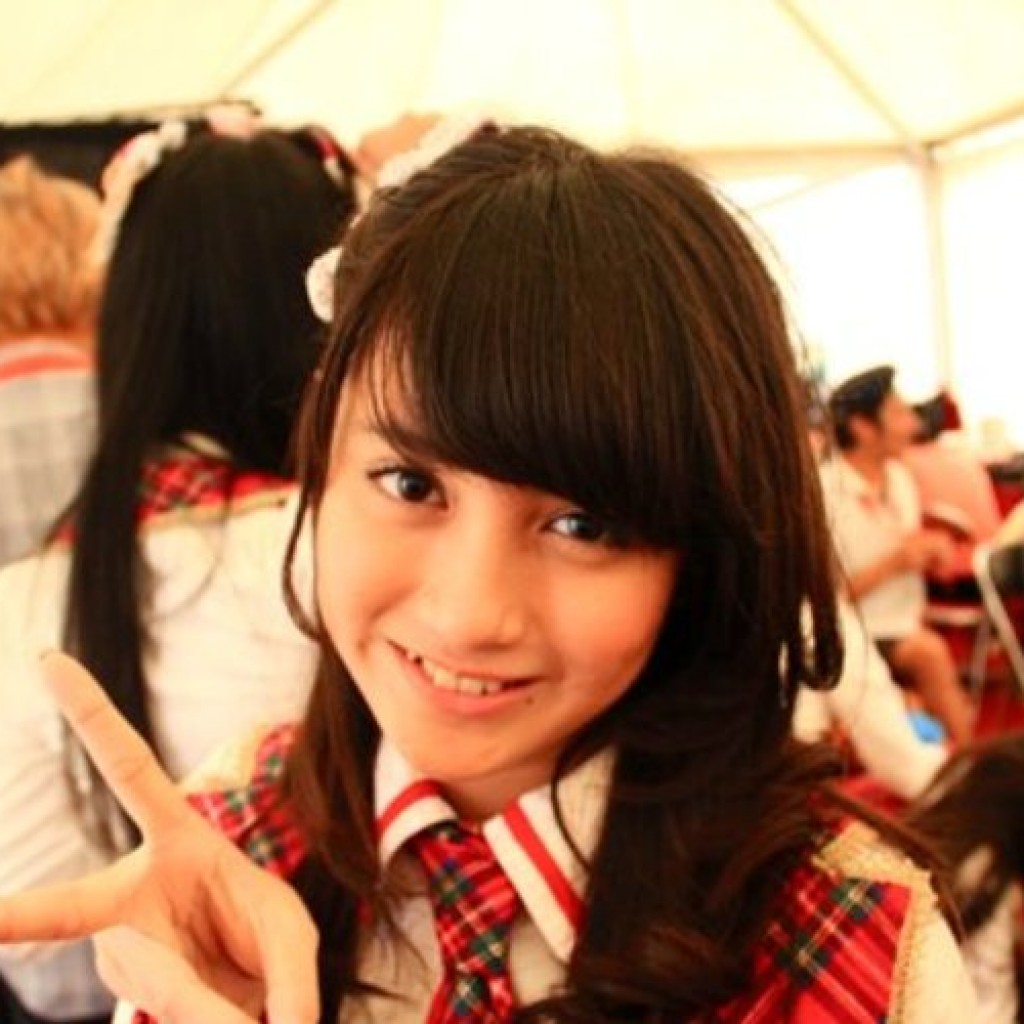 Nabilah JKT48 Main FIlm Mewe