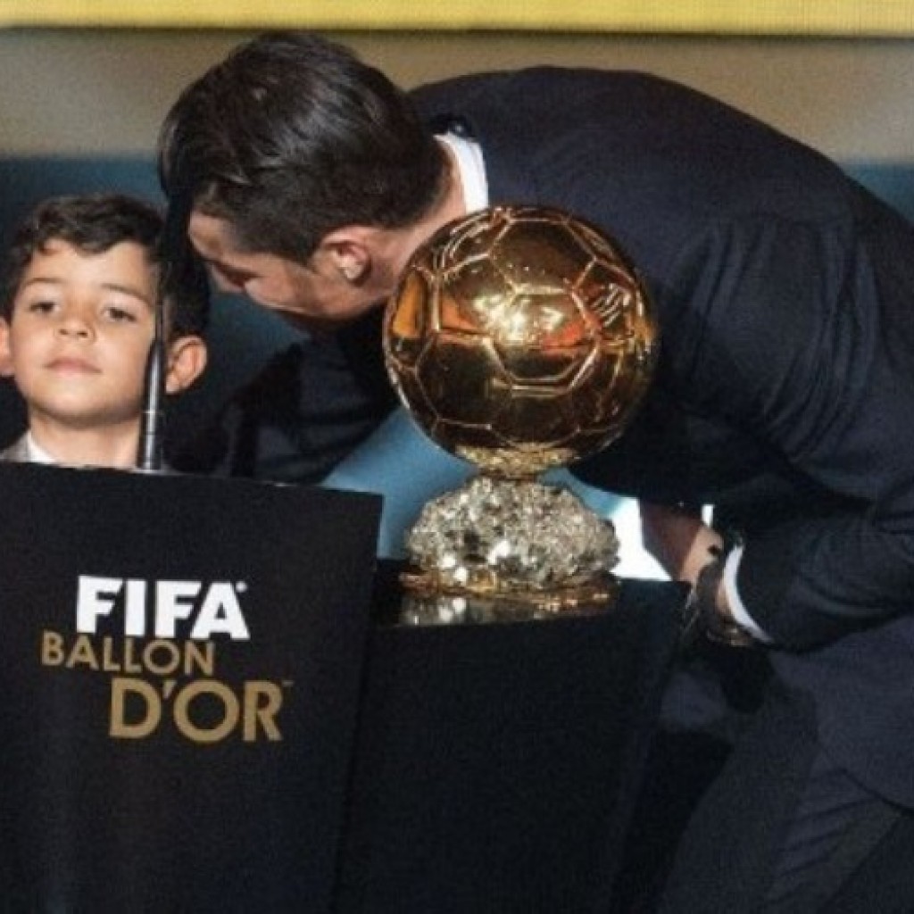 Cristianinho putra Ronaldo penggemar Lionel Messi