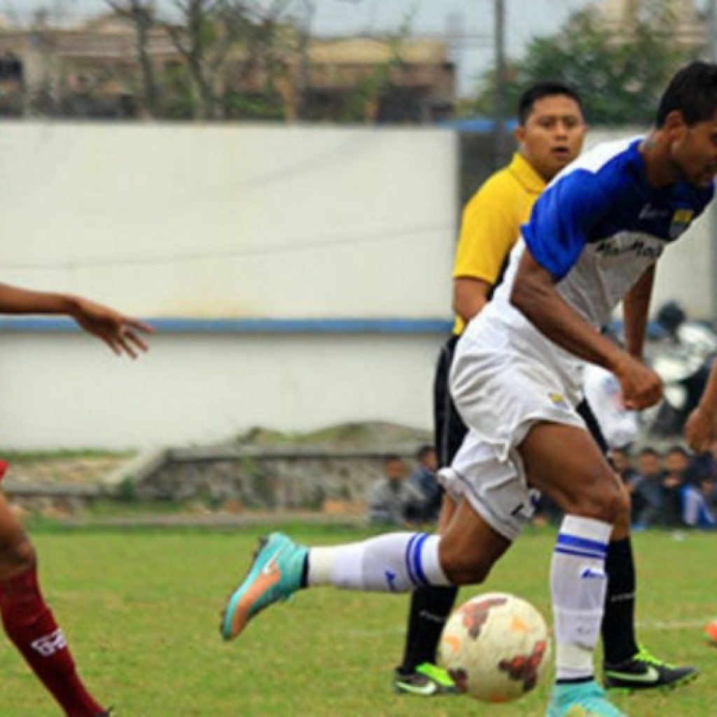 Hasil Pertandingan Persib vs Persires