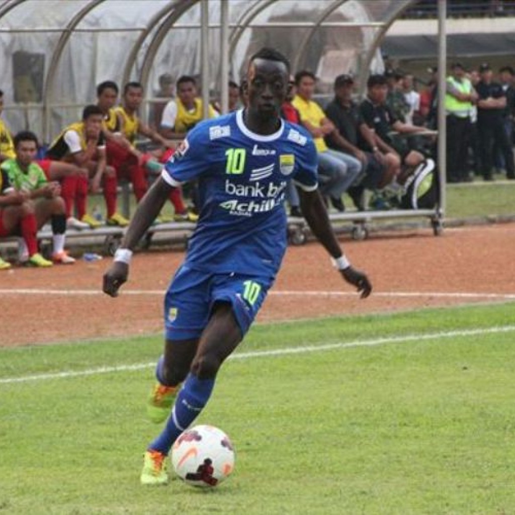 Hasil pertandingan Persib Piala Walikota Padang 2015