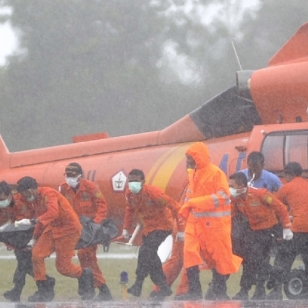 Korban AirAsia QZ 8501 dan Penarian Blacbox