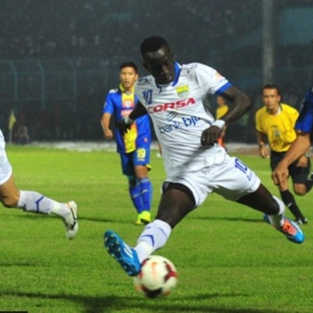 Hasil Persib vs Arema di final IIC 2015