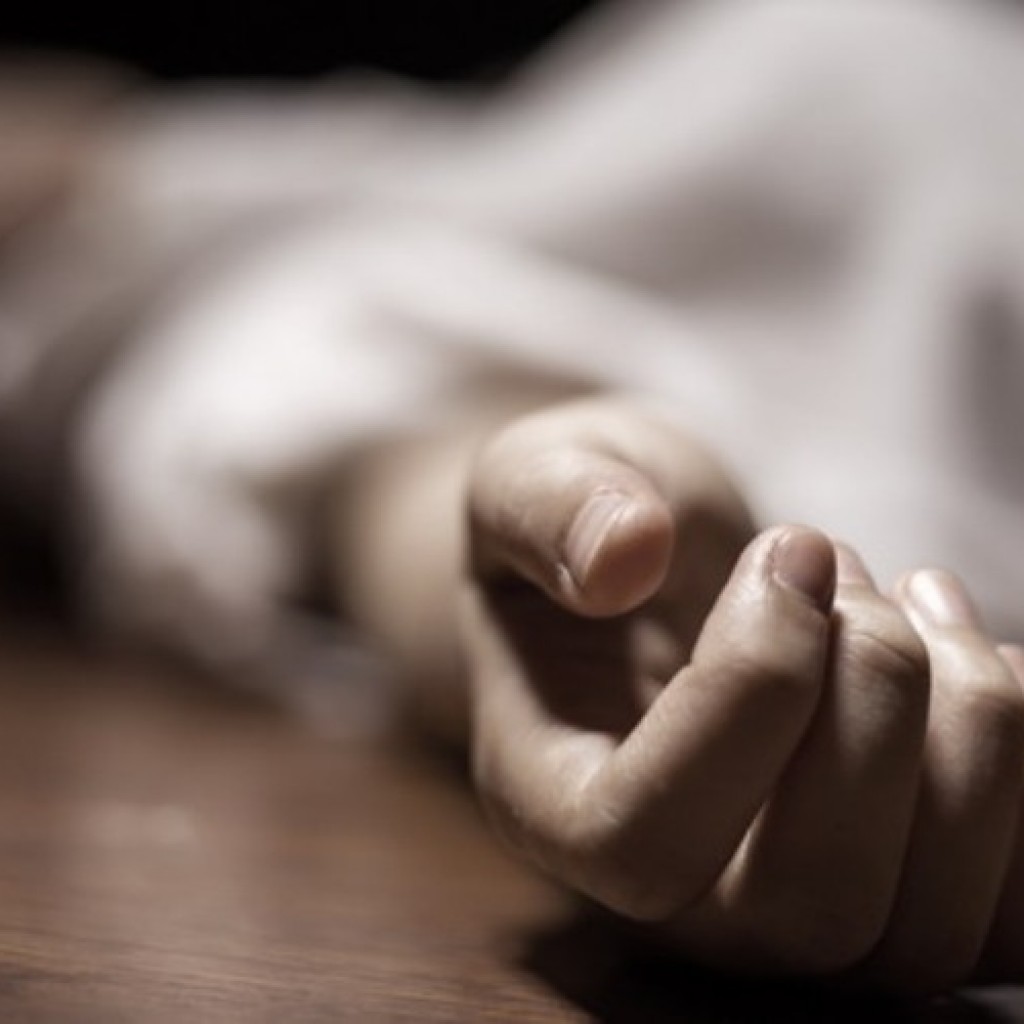 Lintang Siswa SMP tewas dihukum guru keliling lapangan