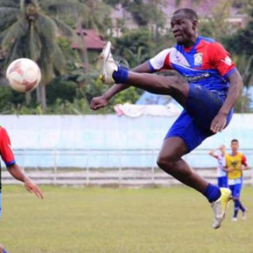 Mantan pemain Arsenal John Agnimou diseleksi Persiba