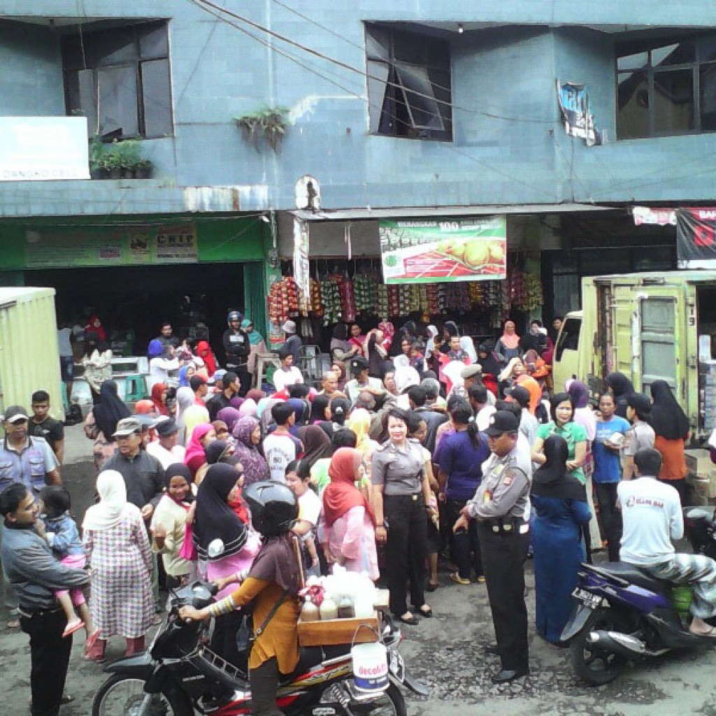 Operasi Pasar Bulog Ciamis