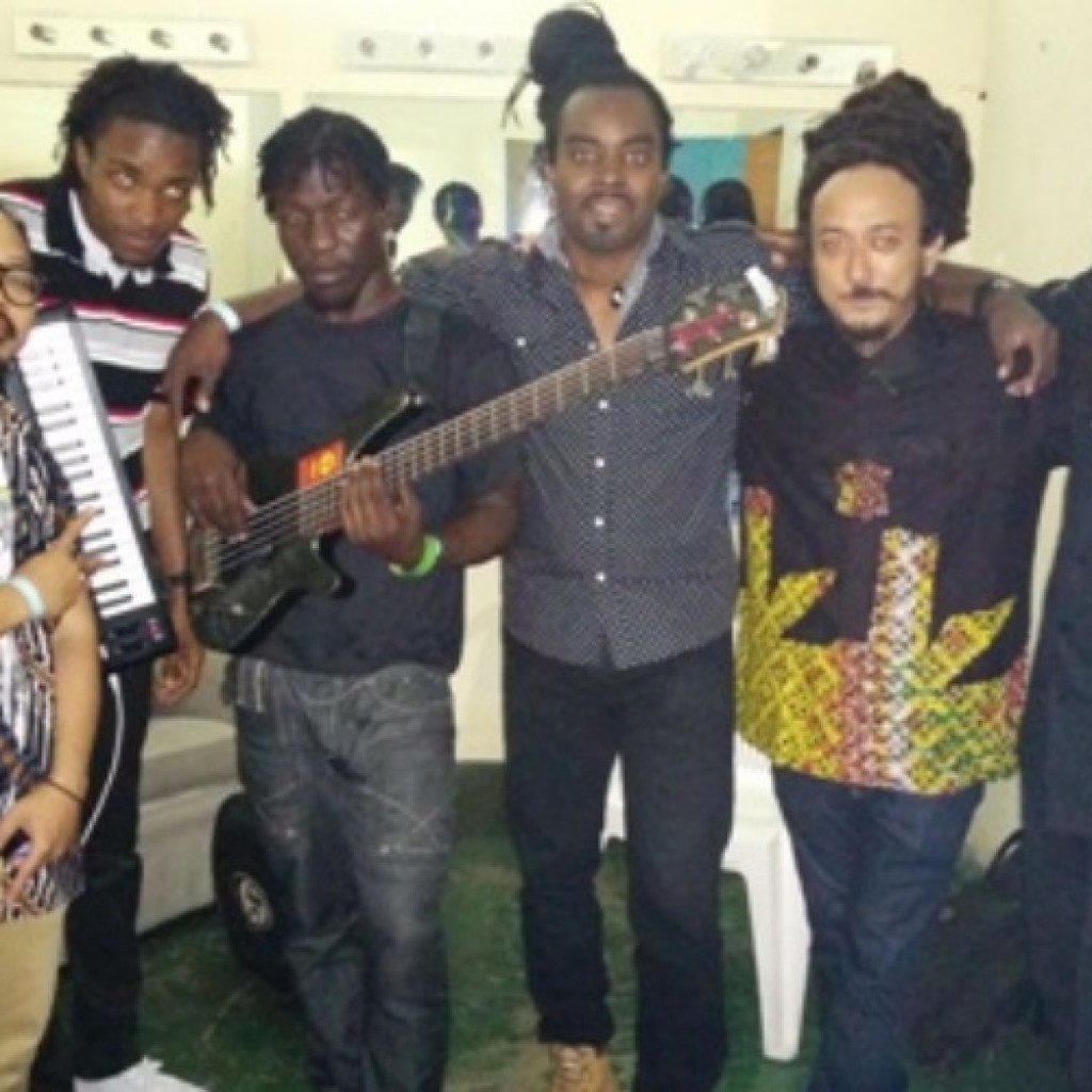 Ras Muhamad perform di Jamaika