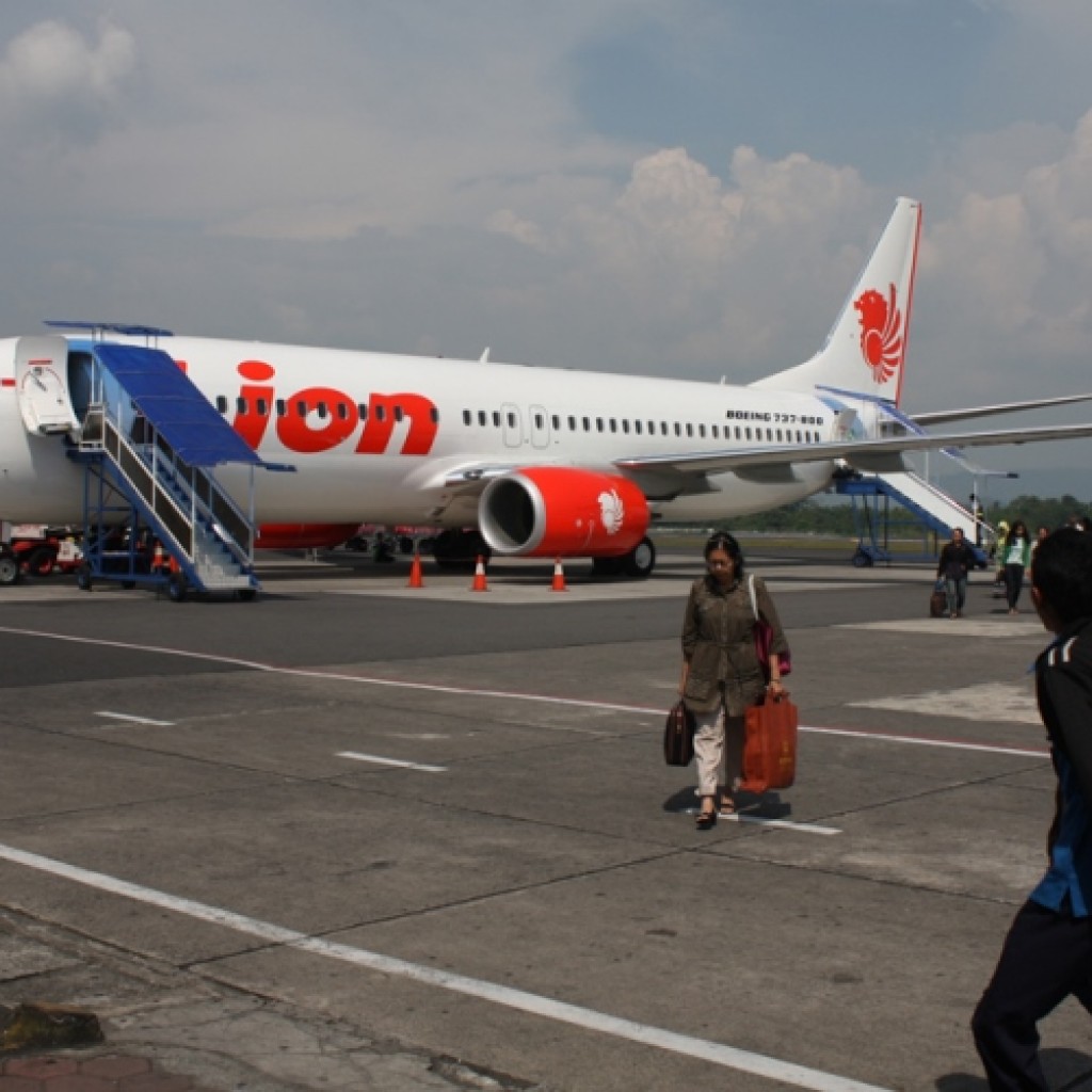 Berita pesawat Lion Air JT 303 meledak