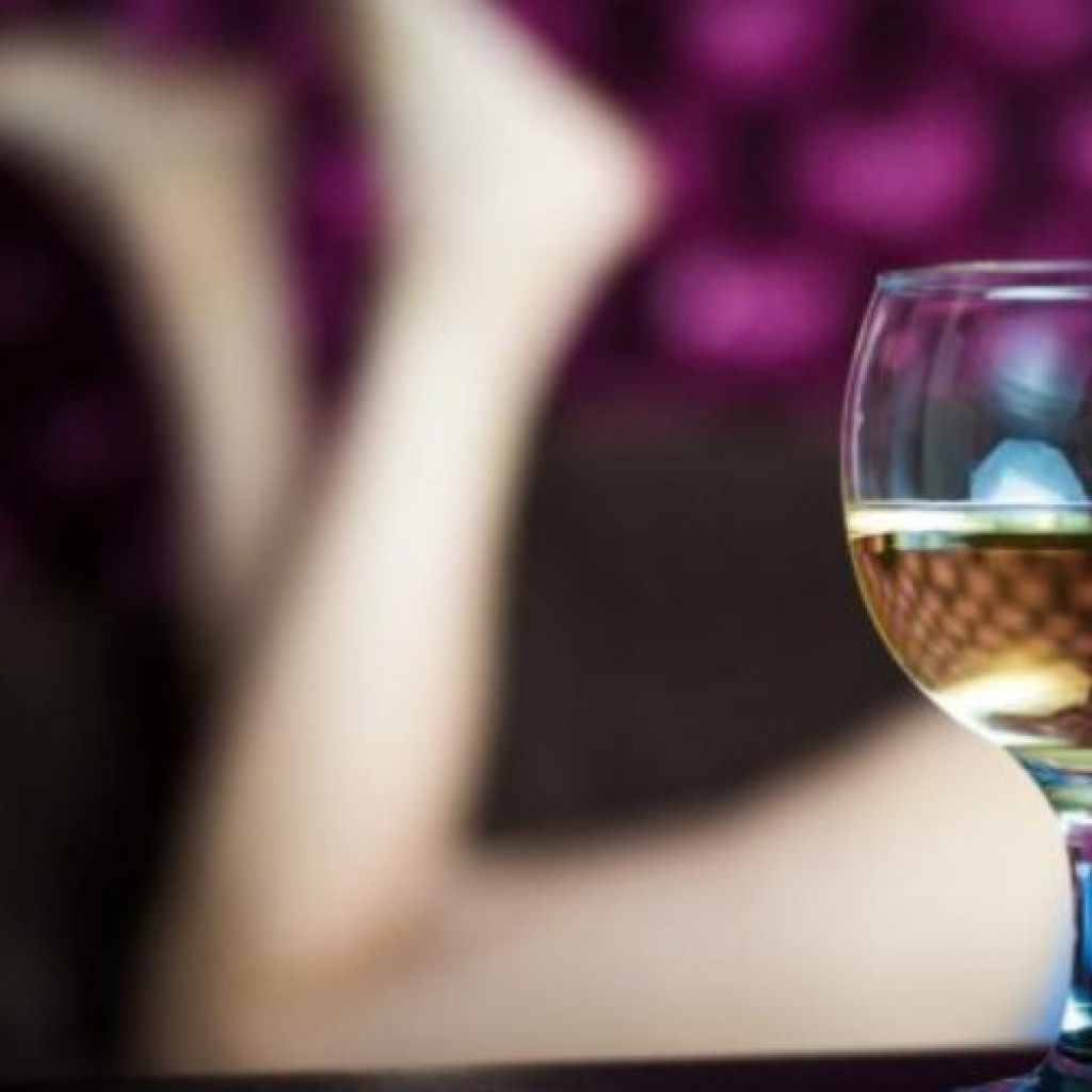 Esek esek online susah diawasi