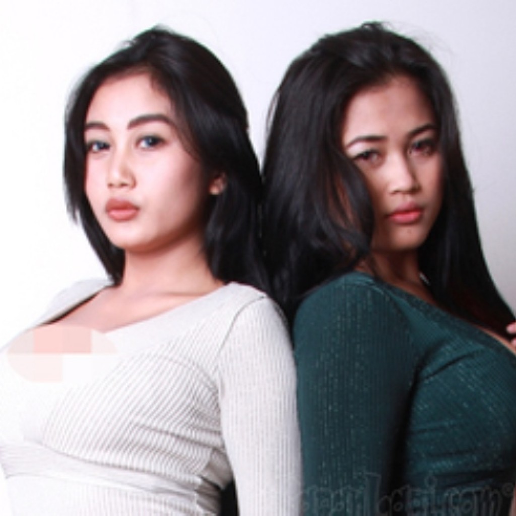 Foto panas Pamela Duo Serigala tersebar