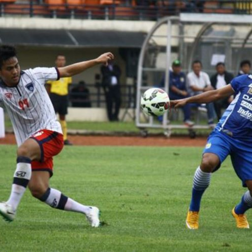 Hasil Persib vs PBR