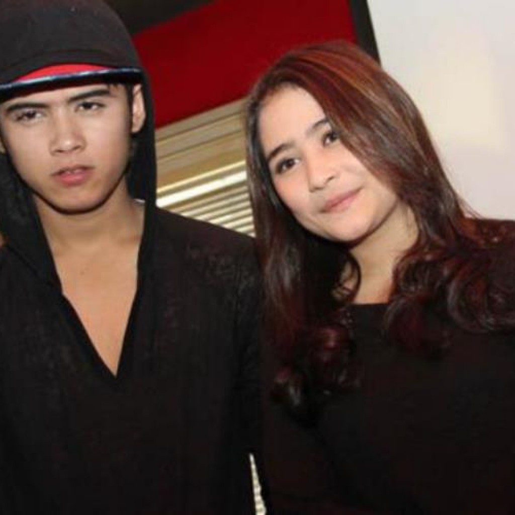 Prilly dan Aliando duet di acara GGS mencari bintang