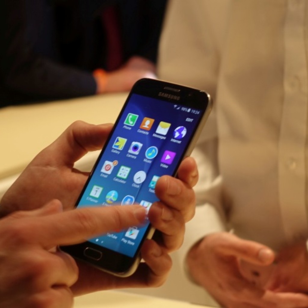 Samsung Galaxy S6 Hands On