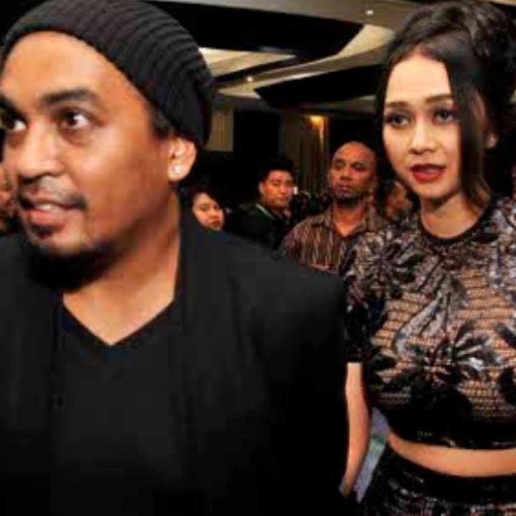 Kemesraan Aura Kasih dan Glenn Fredly