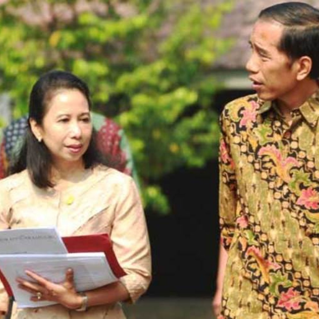 Menteri Rini dan Presiden Jokowi