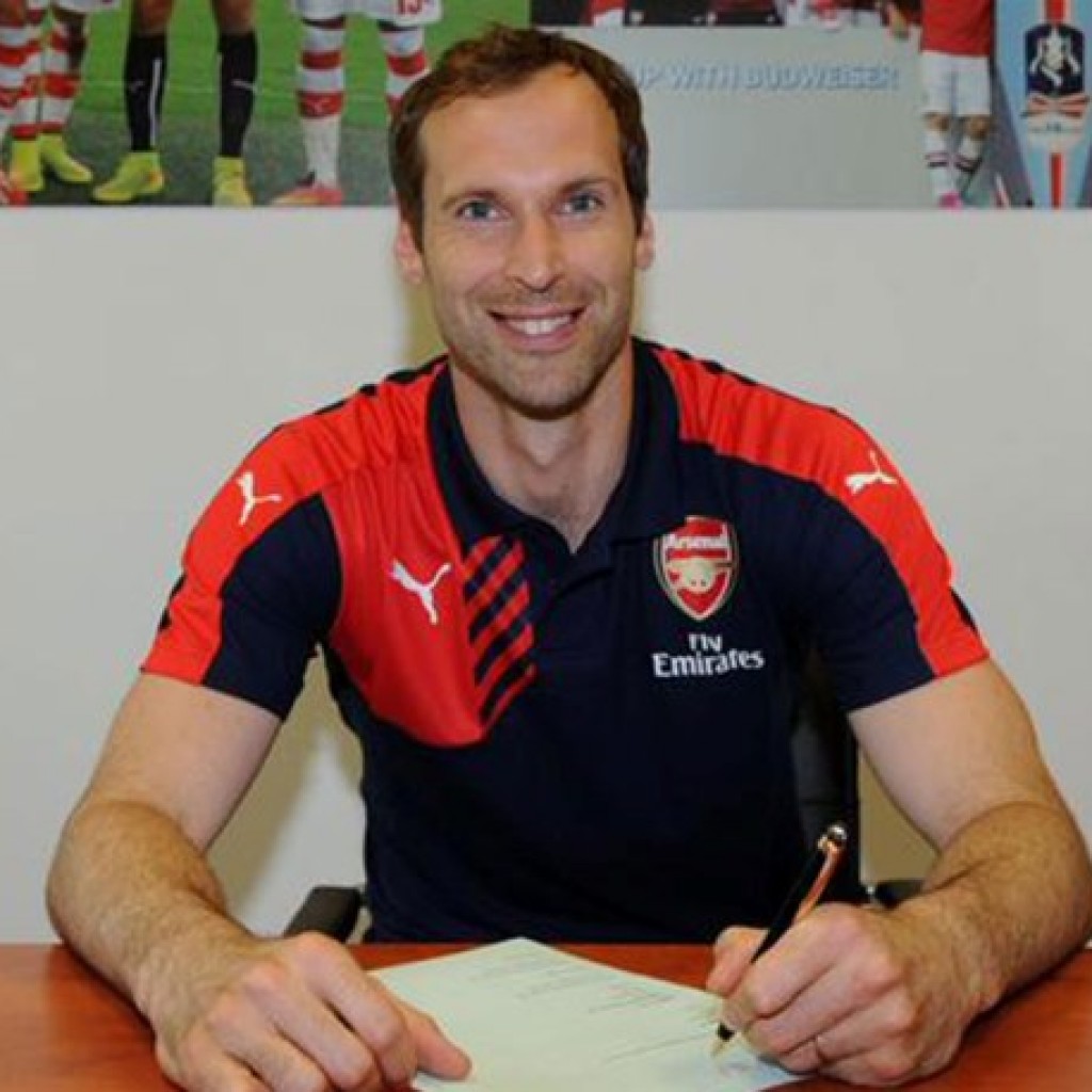 Petr Cech Ucapkan Terima Kasih