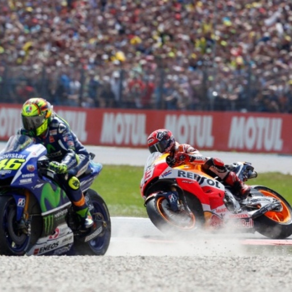 Tragedi Senggolan Rossi vs Marquez