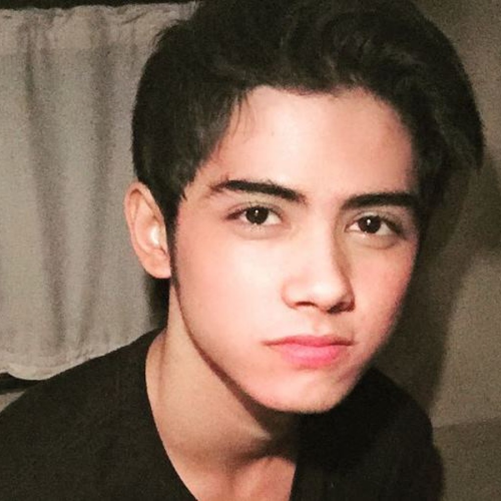 Aliando