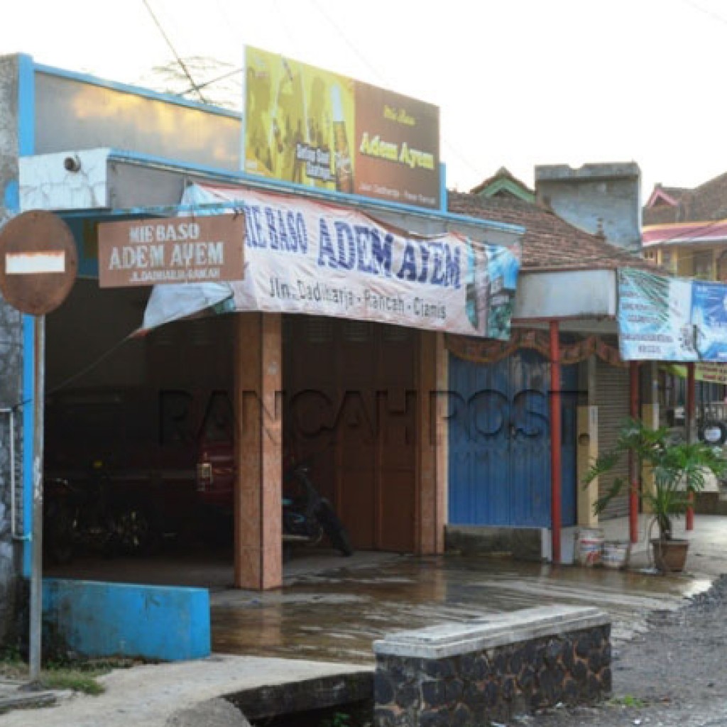 Bakso Adem Ayem di Rancah