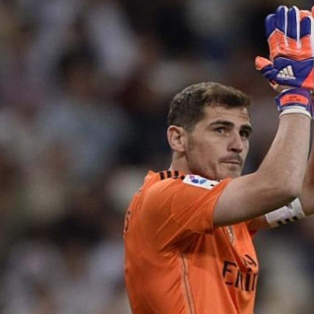 Casillas Menuju Porto