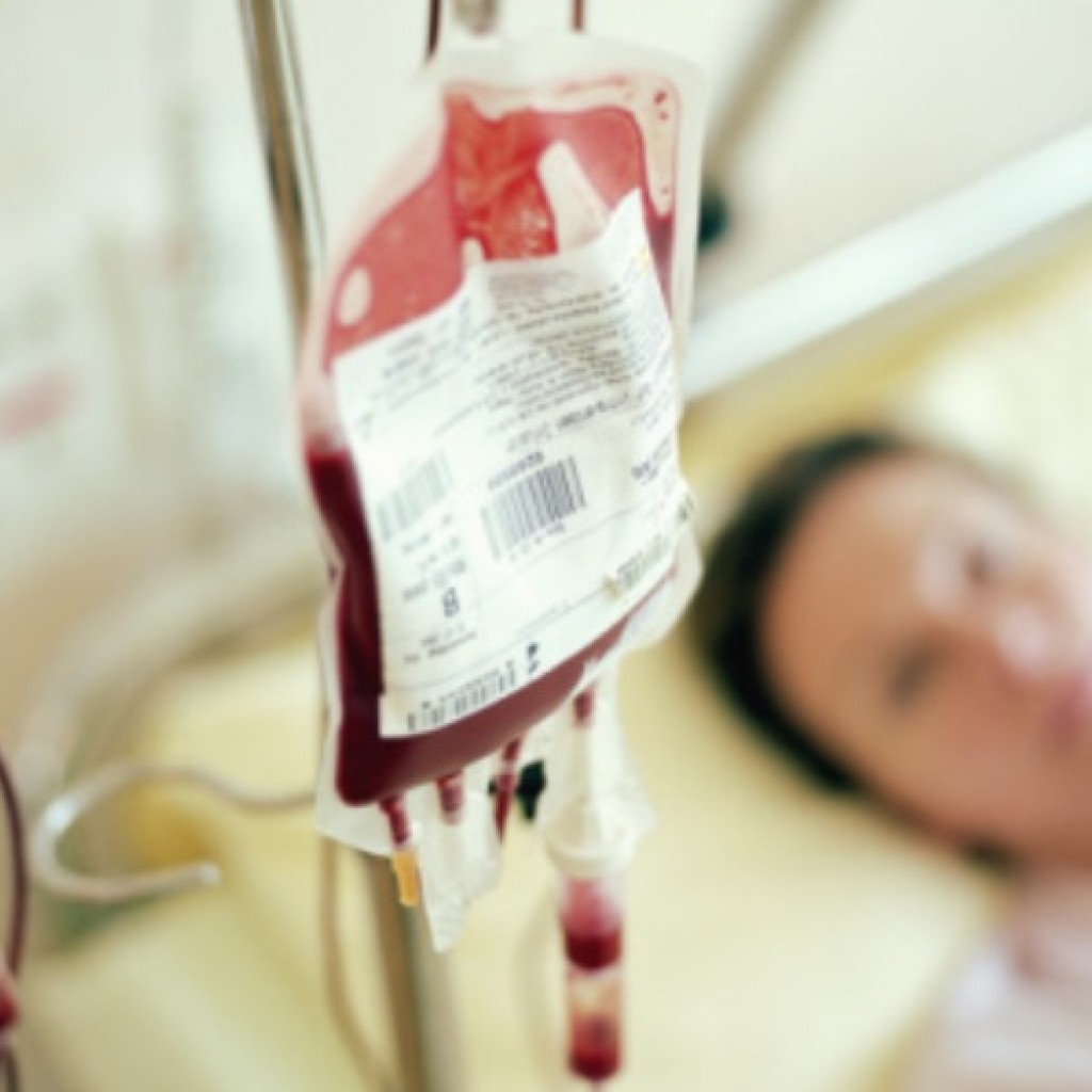 Ilustrasu transfusi darah