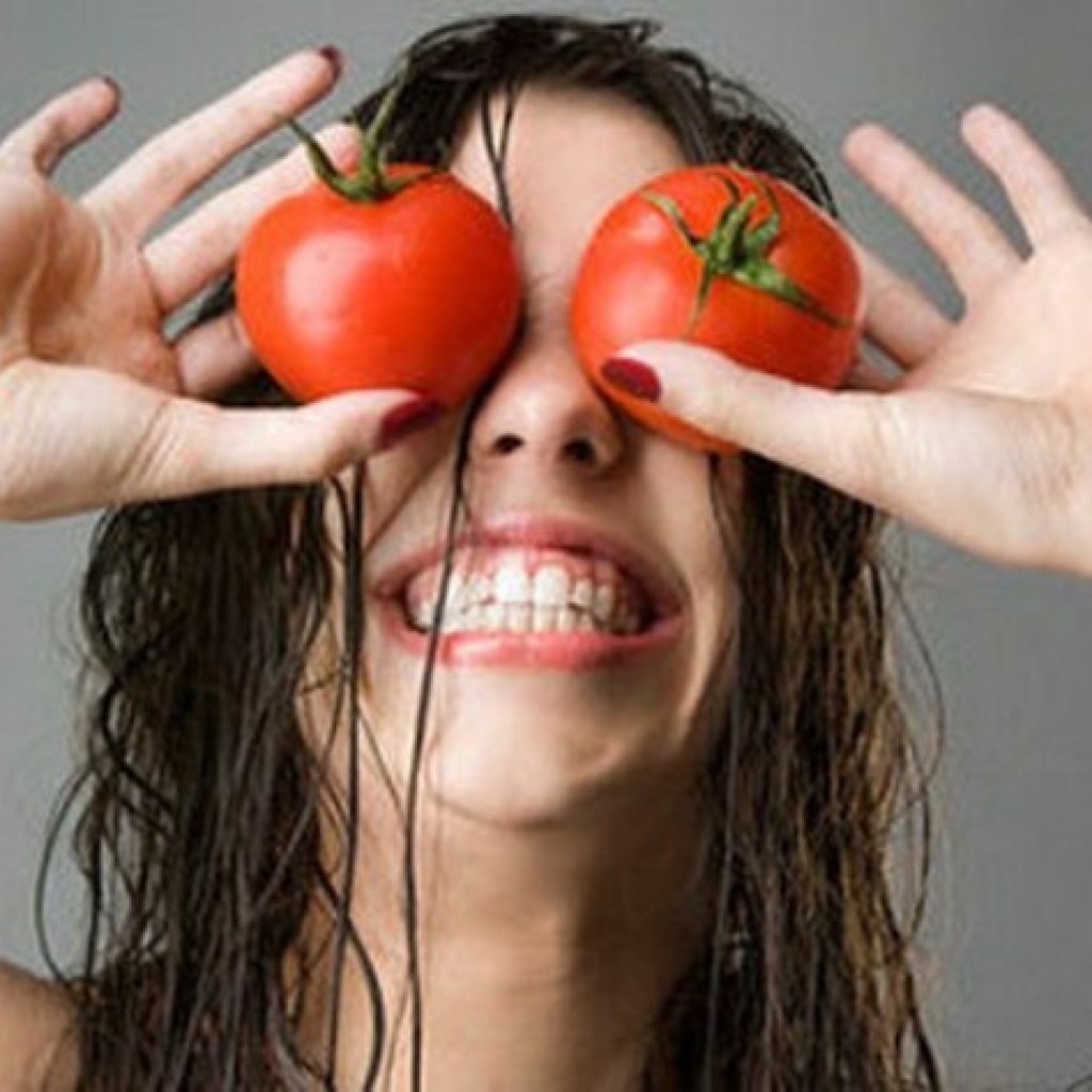 Khasiat Tomat dan Oatmeal Untuk Kulit Wajah Lebih Cerah
